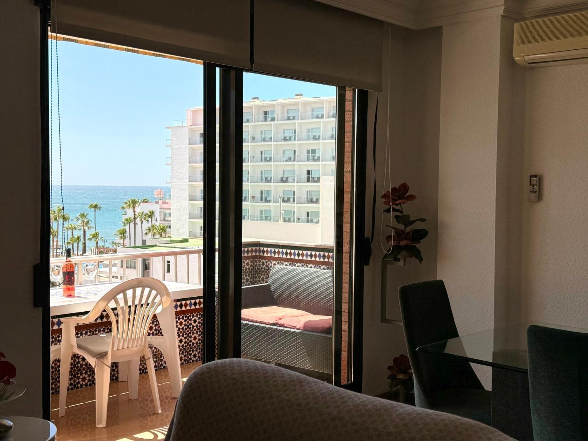 La Carihuela A 150 Metros De La Playa Con Espectaculares Vistas Apartment Torremolinos Exterior photo